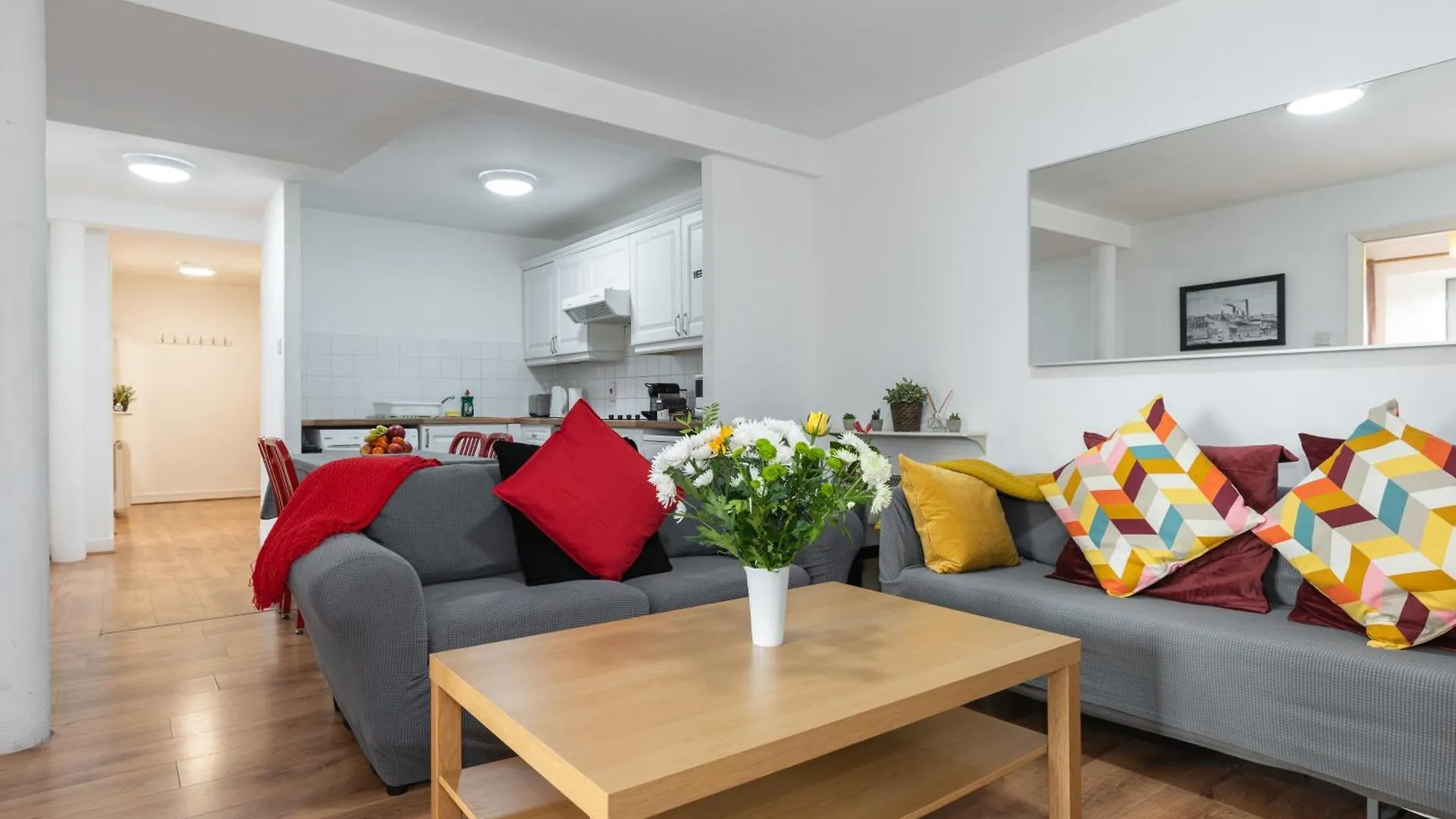 Spacious 3-Bed Apt In Dublin Center